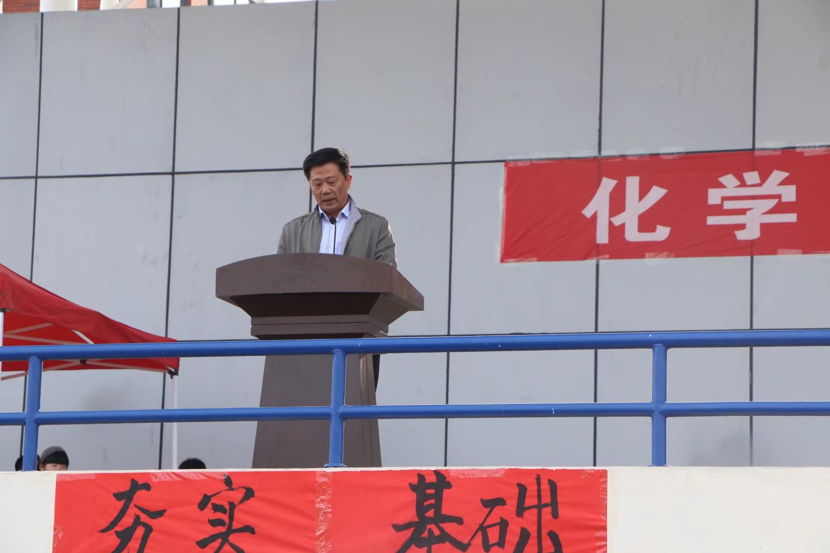 7890.jpg 伟德国际1946源于英国